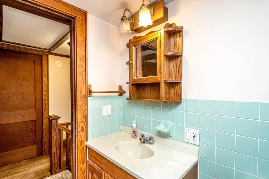 152 Parker Road Carroll NH 03598