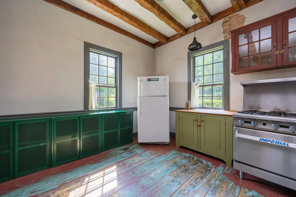 1199 Goss Hill Road Barnet VT 05821