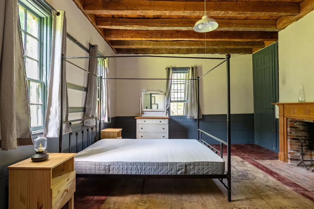 1199 Goss Hill Road Barnet VT 05821