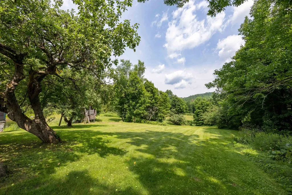 1199 Goss Hill Road Barnet VT 05821