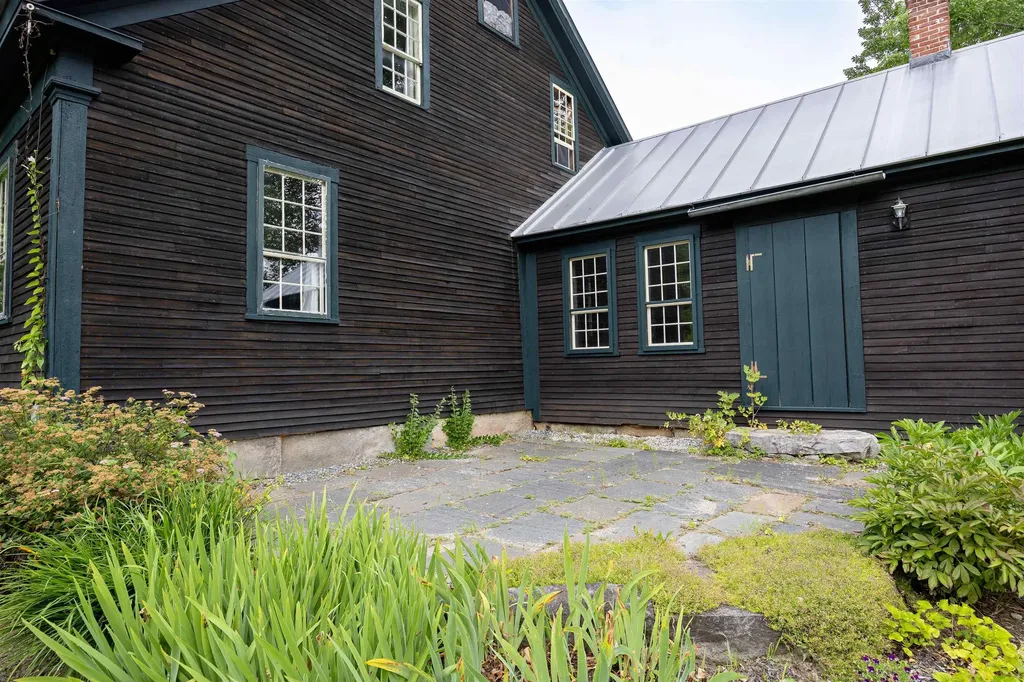 1199 Goss Hill Road Barnet VT 05821