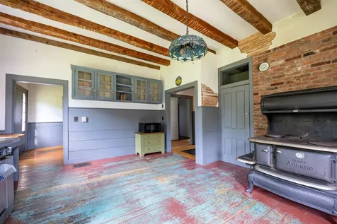 1199 Goss Hill Road Barnet VT 05821