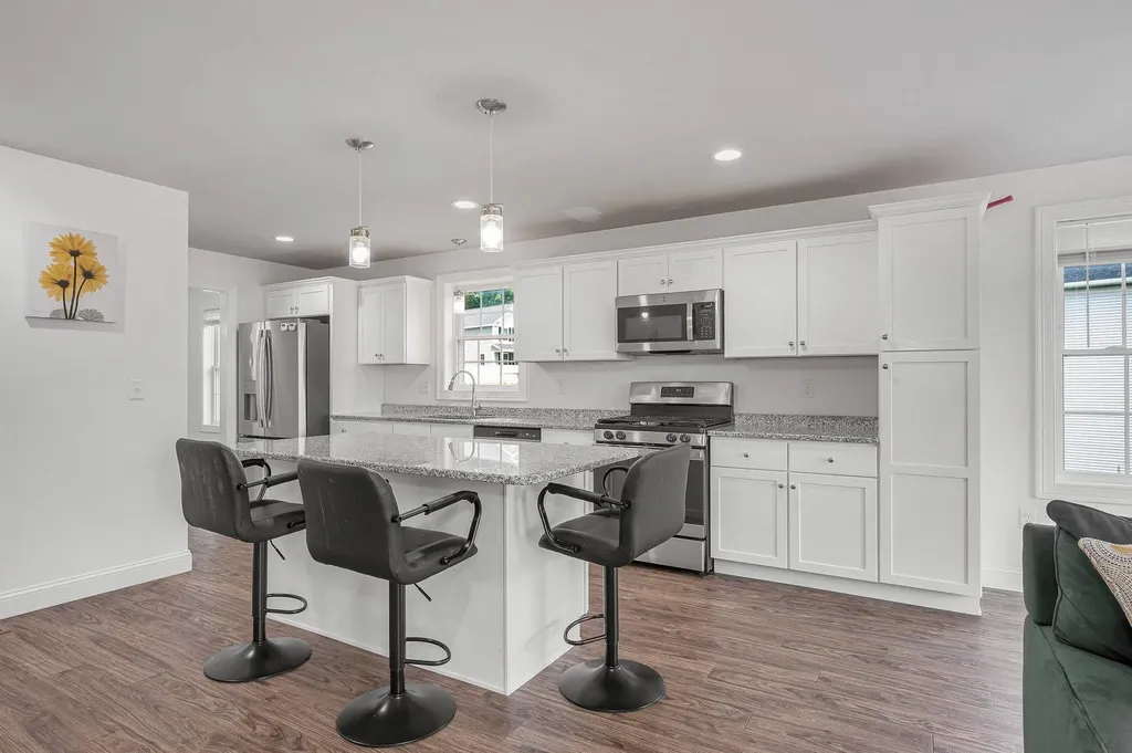 42A Terraceview Drive Hudson NH 03051