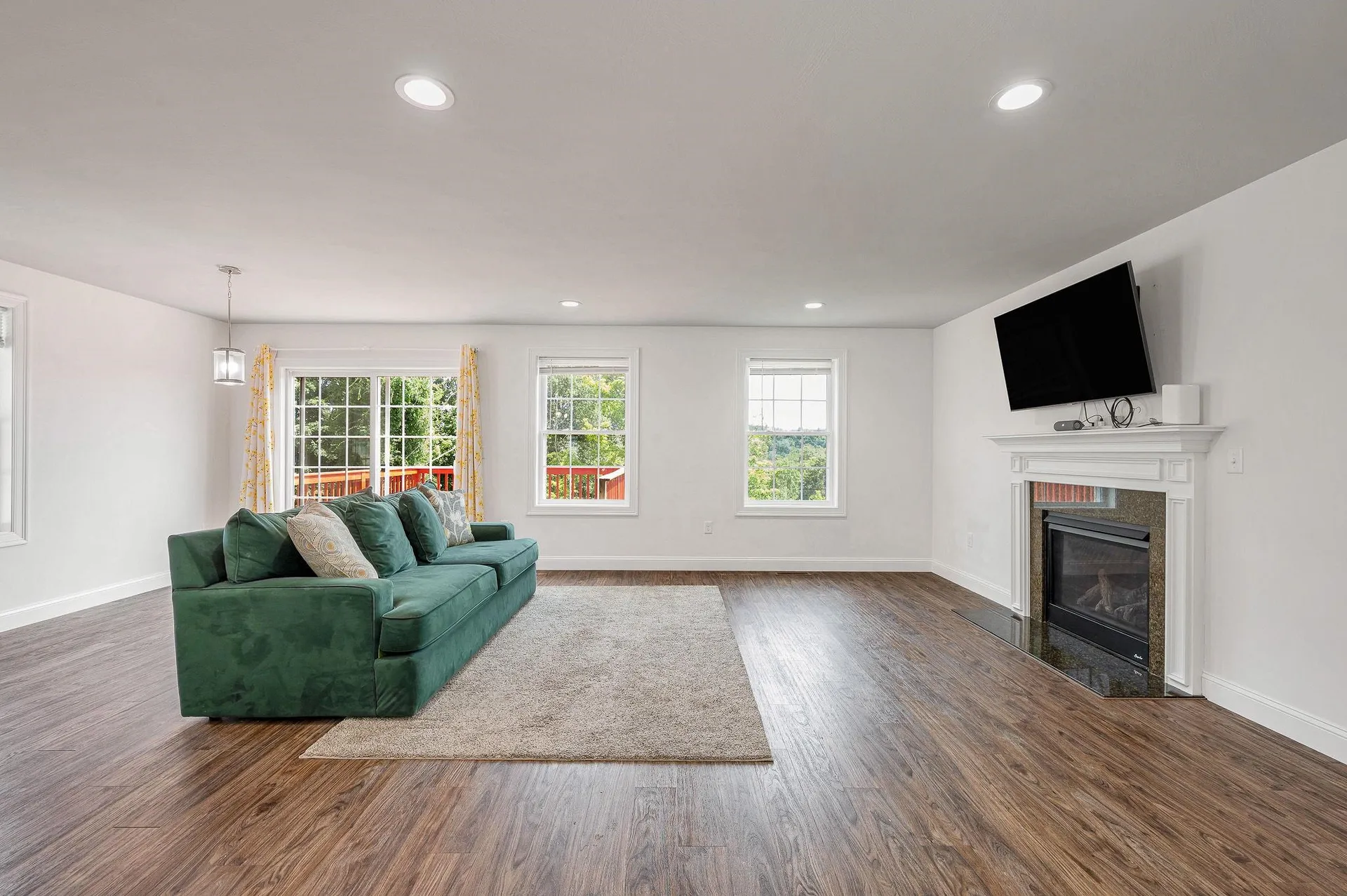 42A Terraceview Drive Hudson NH 03051