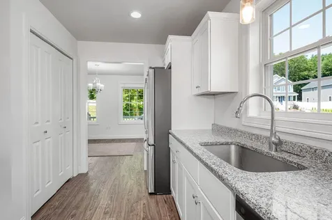 42A Terraceview Drive Hudson NH 03051