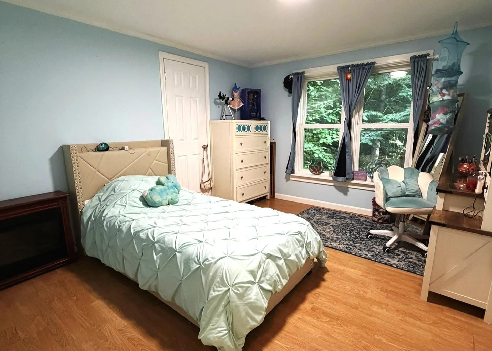 18 Algonquin Road Enfield NH 03748