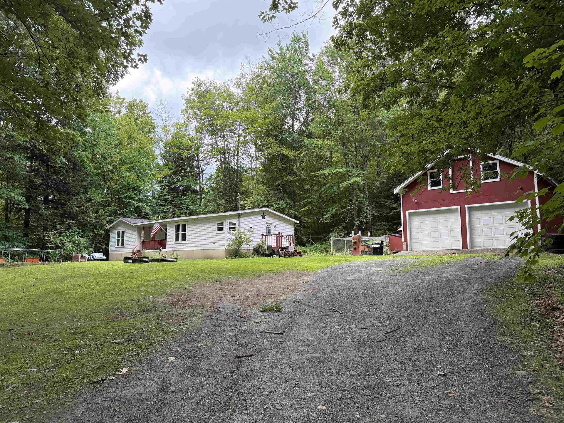 18 Algonquin Road Enfield NH 03748