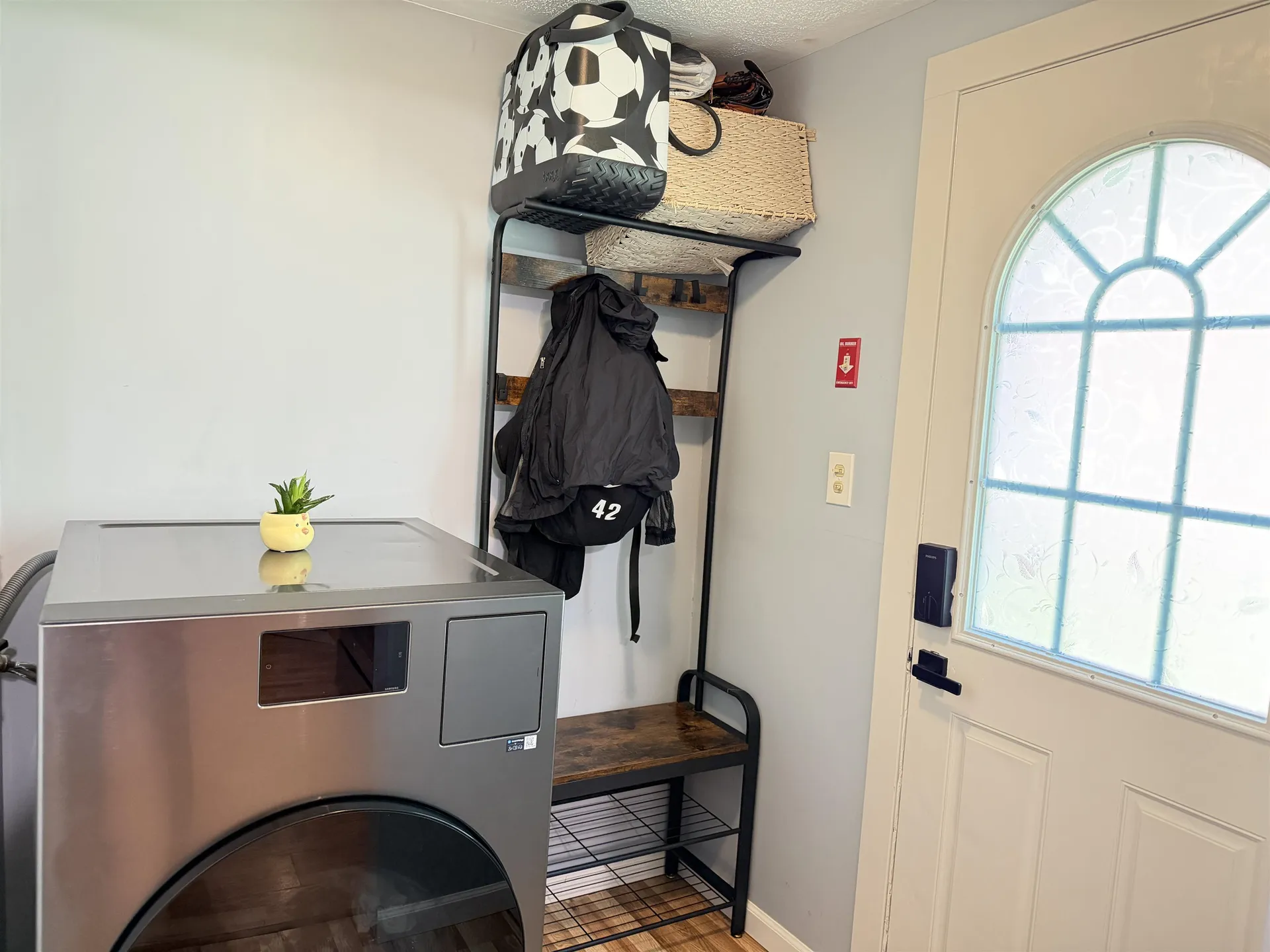 18 Algonquin Road Enfield NH 03748