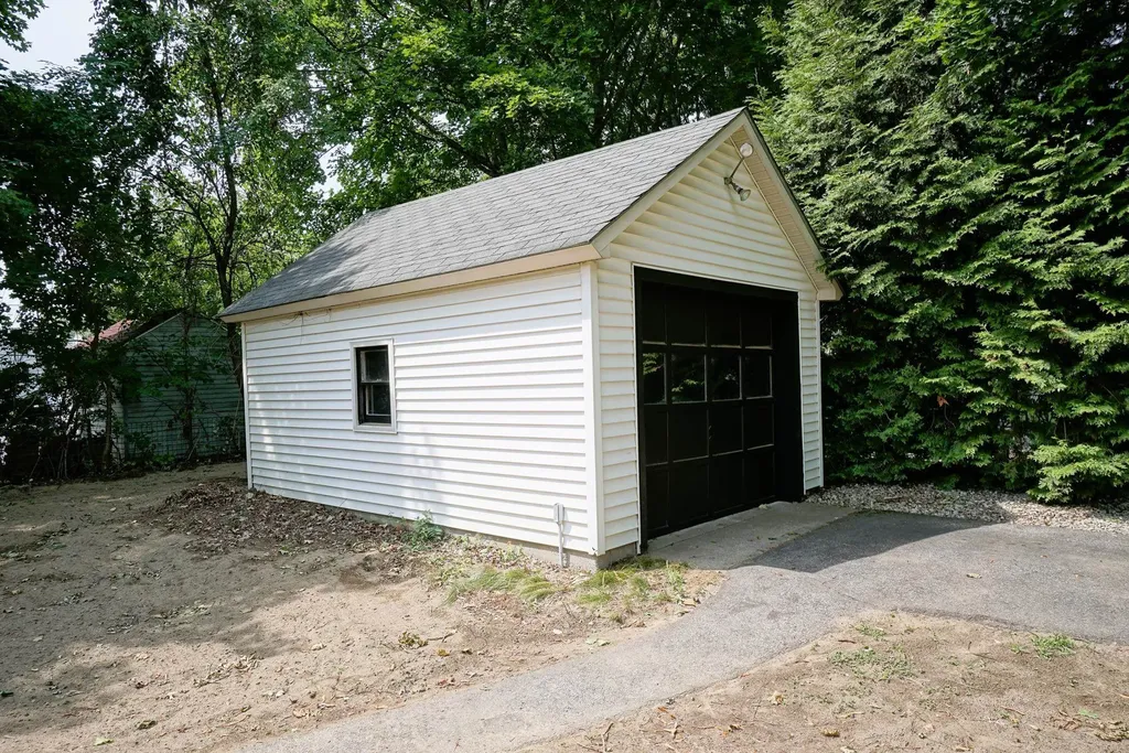 33 Noyes Street Concord NH 03301
