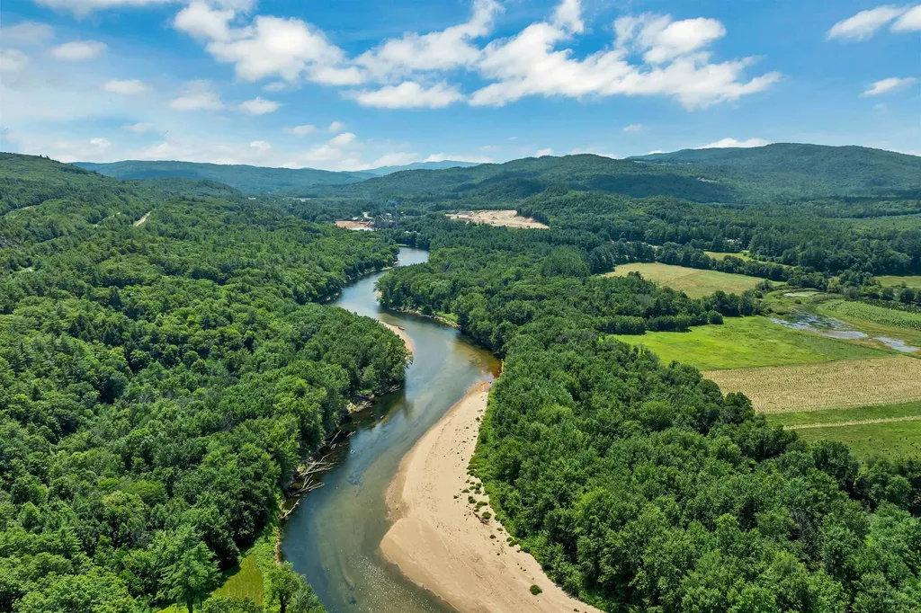 36 Circle Drive Ashland NH 03217