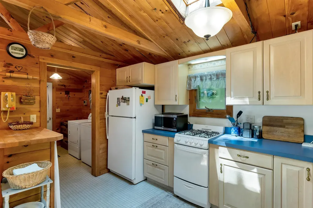 145 Sunset Shore Drive Alton NH 03810
