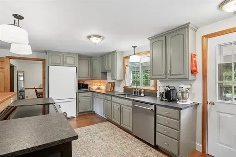 144 Packers Falls Road Durham NH 03824