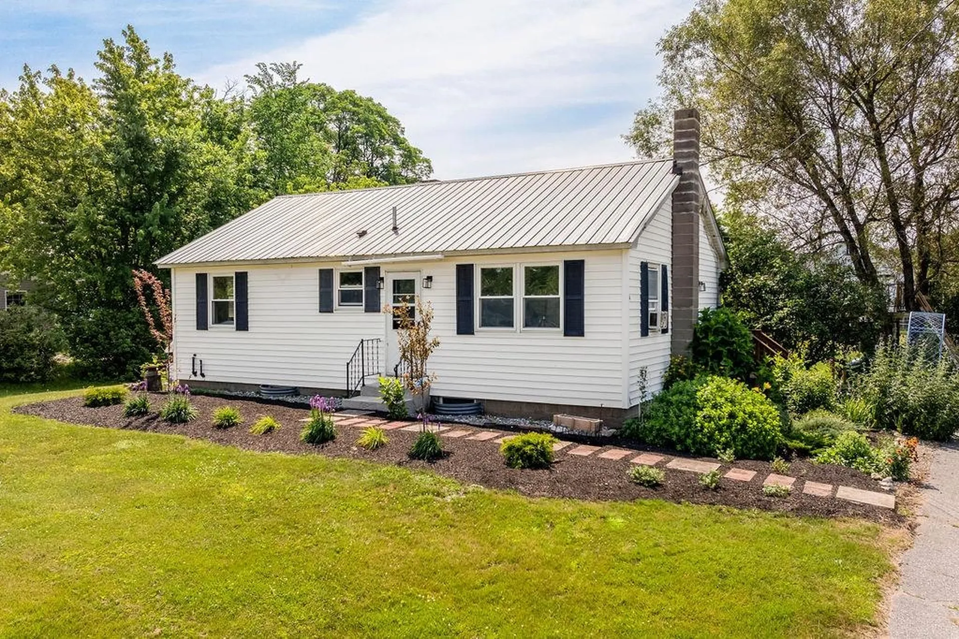 36 School Street Canaan NH 03741
