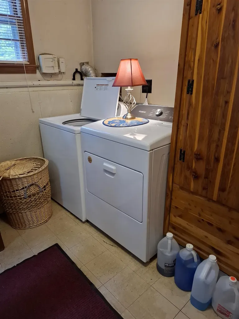 62 Thornell Rd. Road Newton NH 03858