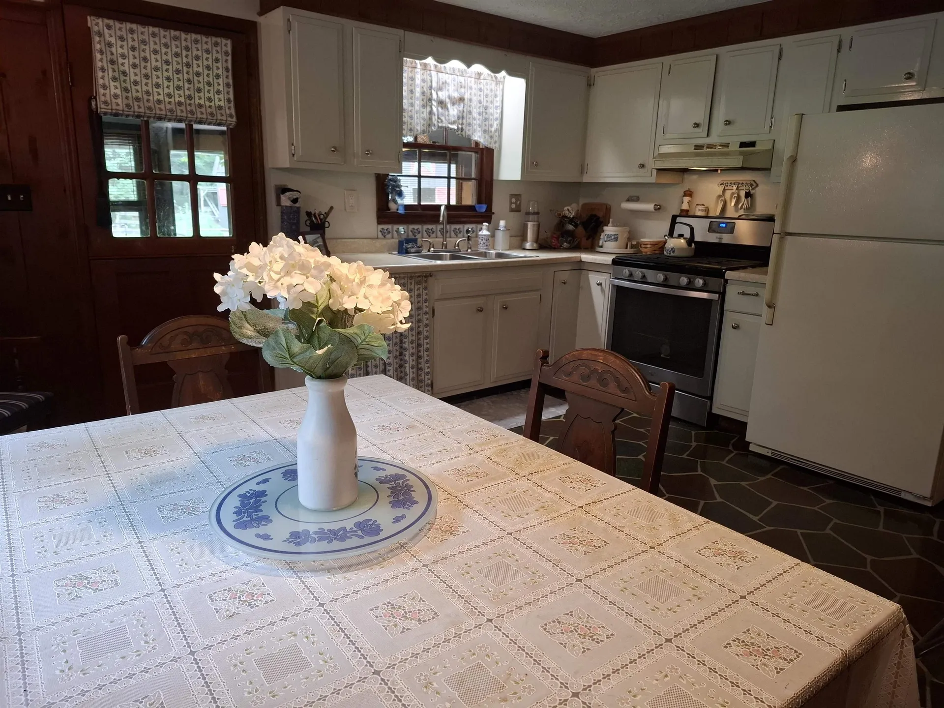 62 Thornell Rd. Road Newton NH 03858