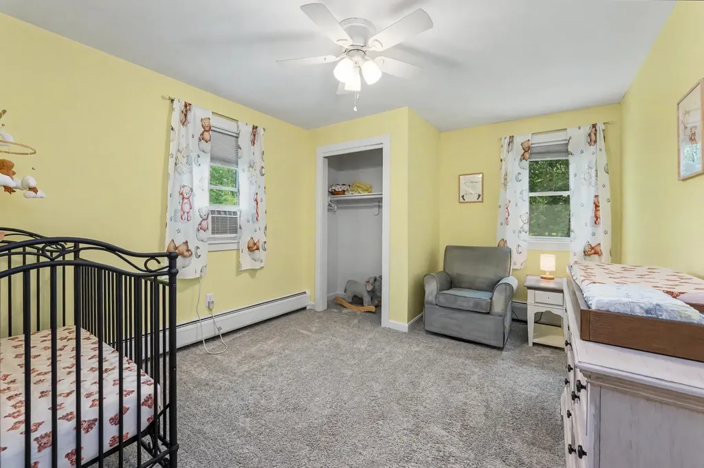 10 Morrison Road Raymond NH 03077