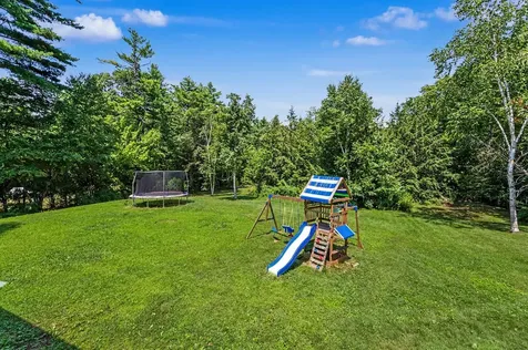 10 Morrison Road Raymond NH 03077