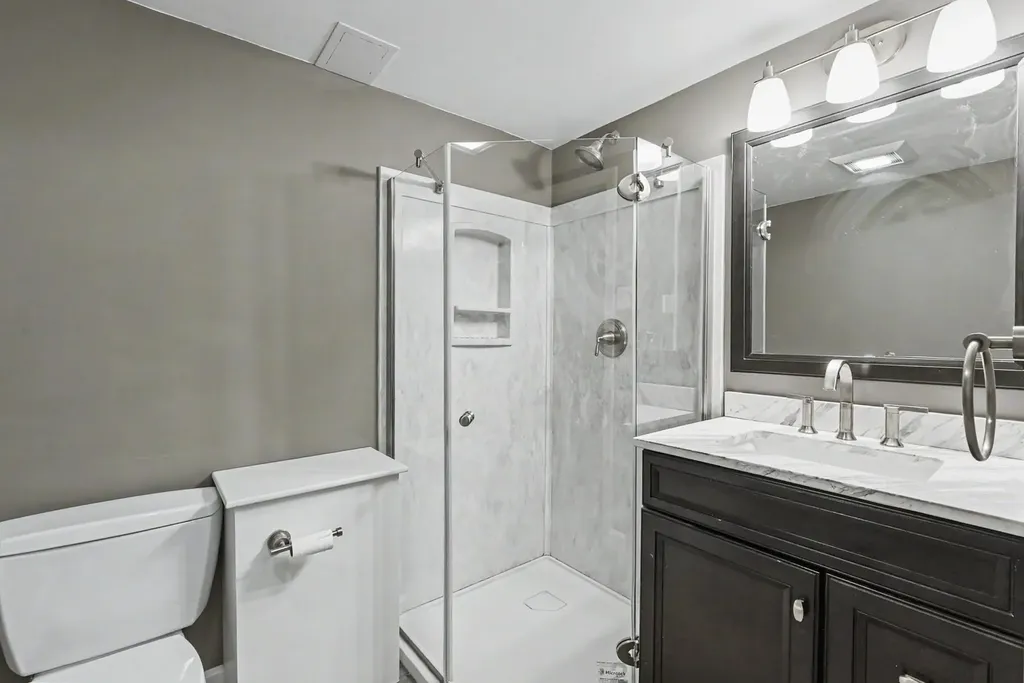 116 Monroe Street Nashua NH 03060