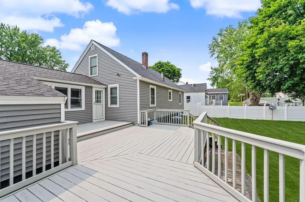 116 Monroe Street Nashua NH 03060
