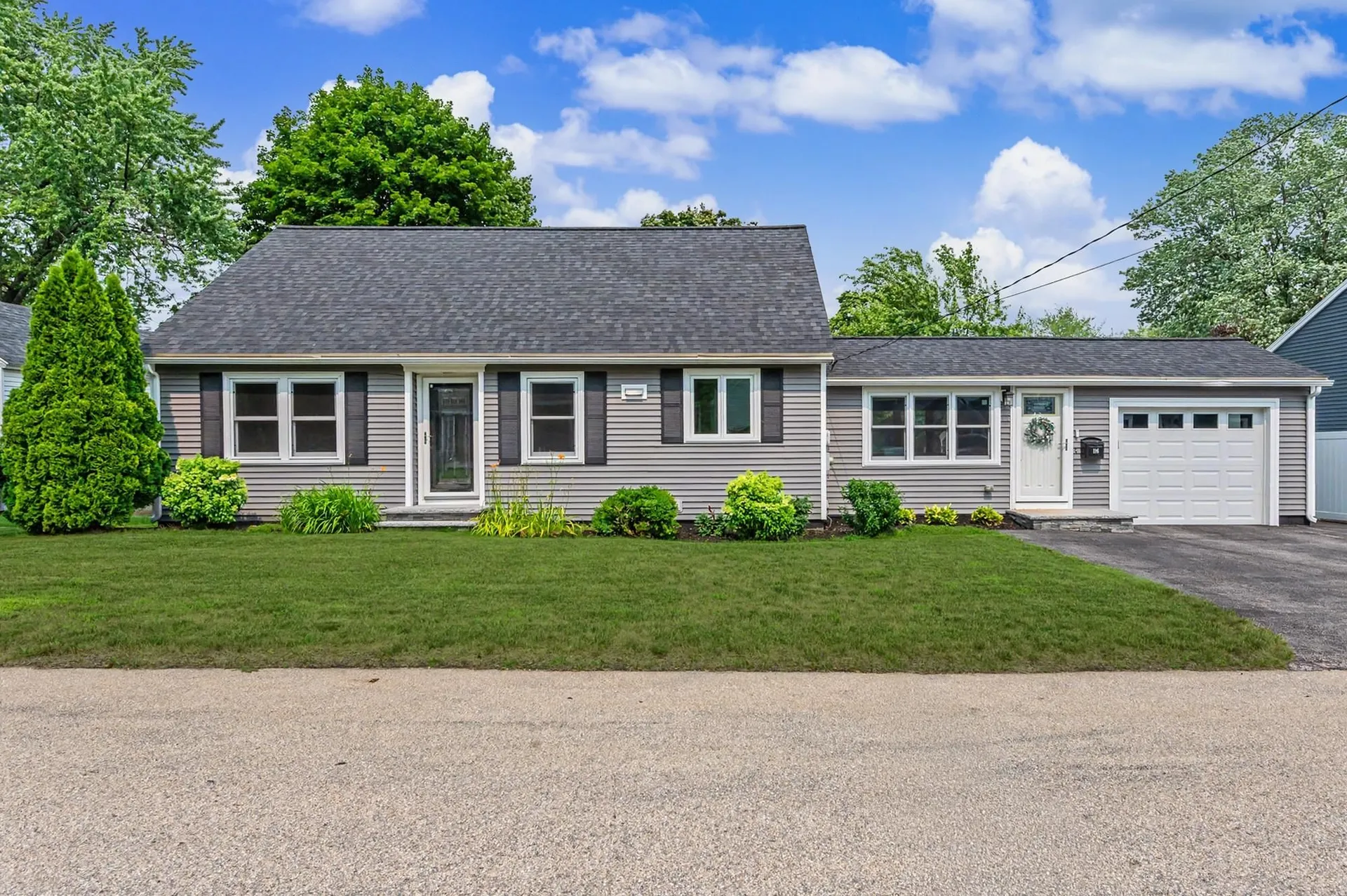 116 Monroe Street Nashua NH 03060