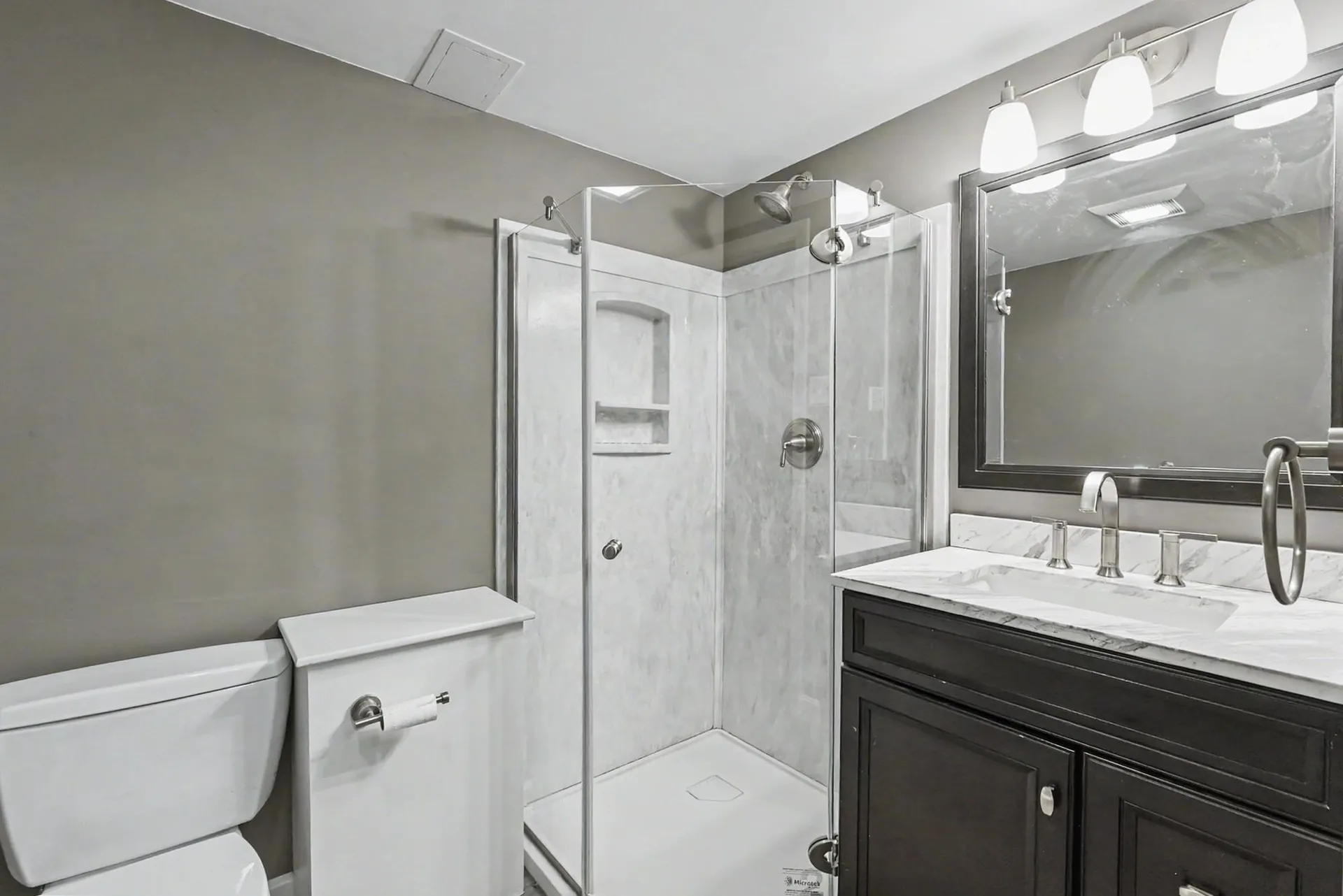 116 Monroe Street Nashua NH 03060