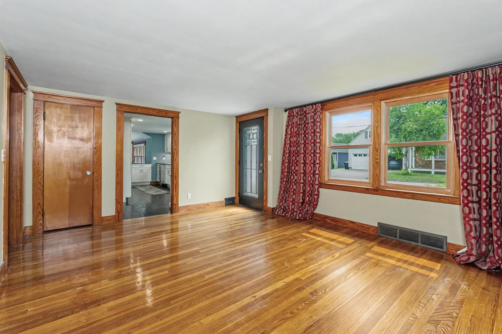 116 Monroe Street Nashua NH 03060
