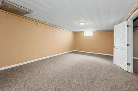 116 Monroe Street Nashua NH 03060