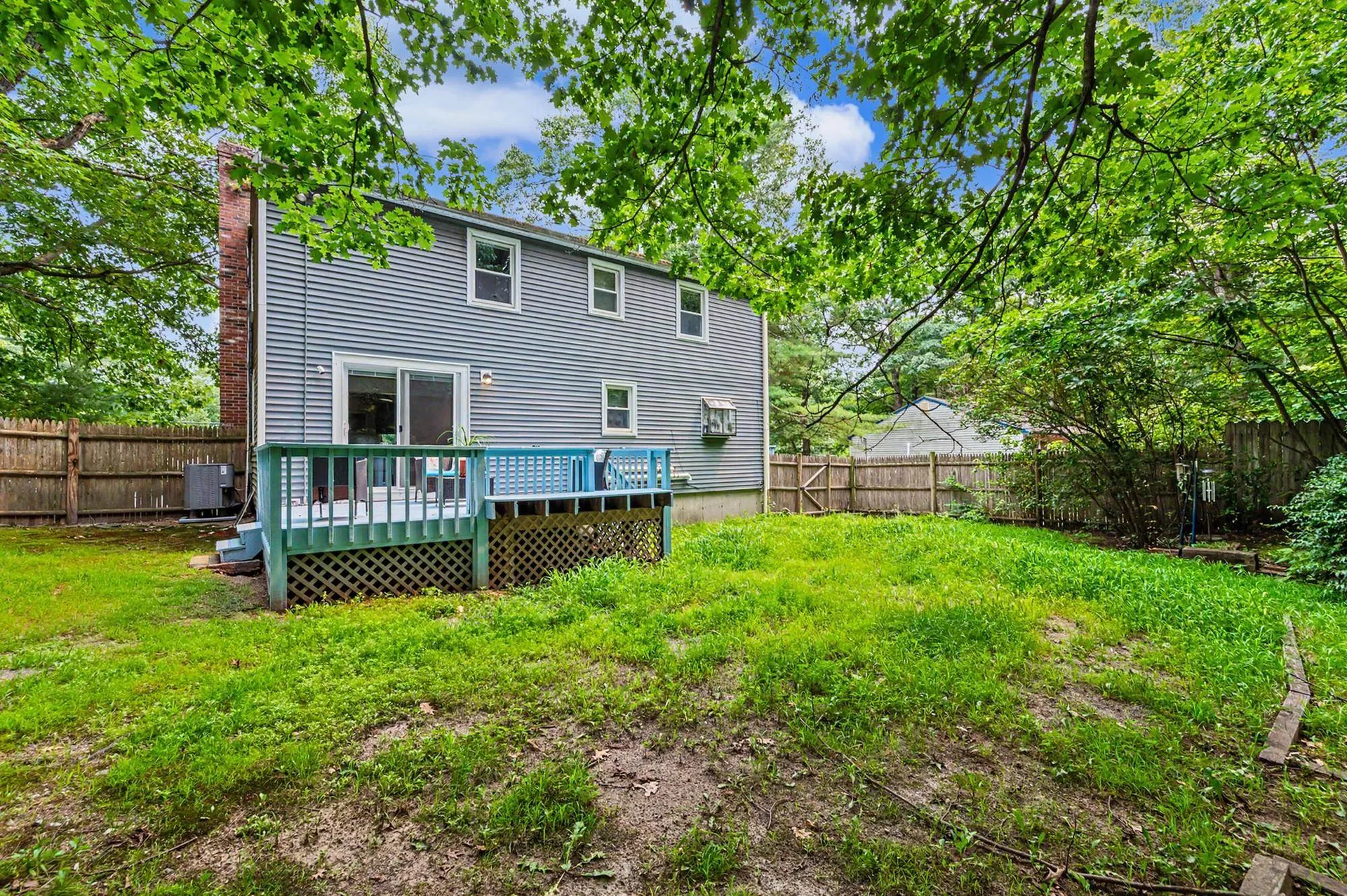 6 Colleen Road Nashua NH 03062