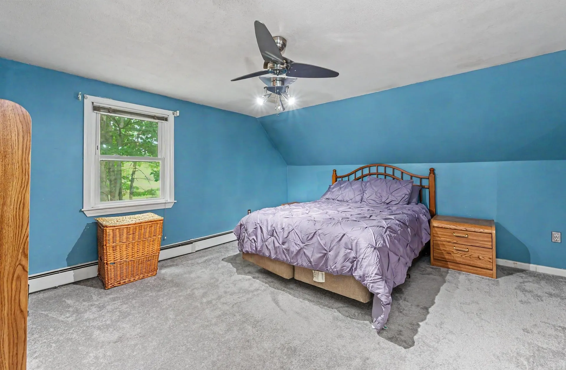 6 Colleen Road Nashua NH 03062