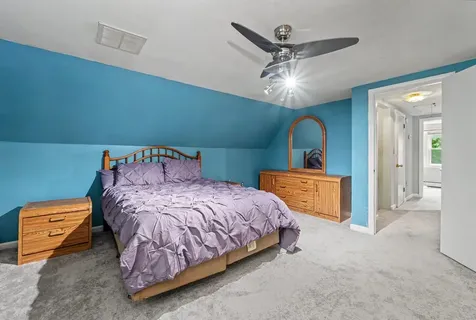 6 Colleen Road Nashua NH 03062