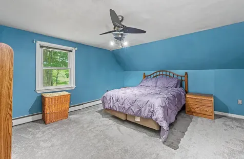 6 Colleen Road Nashua NH 03062