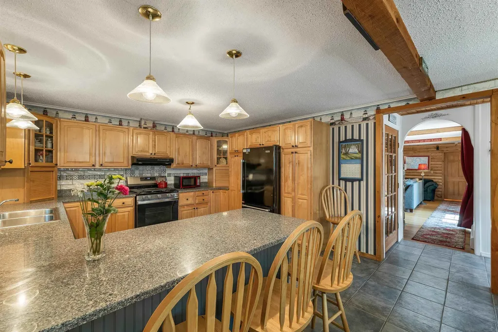 194 States Landing Road Moultonborough NH 03254