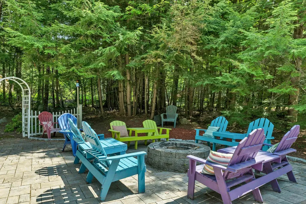 194 States Landing Road Moultonborough NH 03254