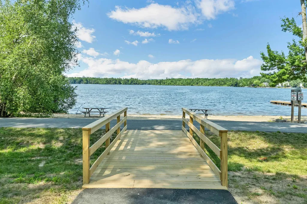 194 States Landing Road Moultonborough NH 03254