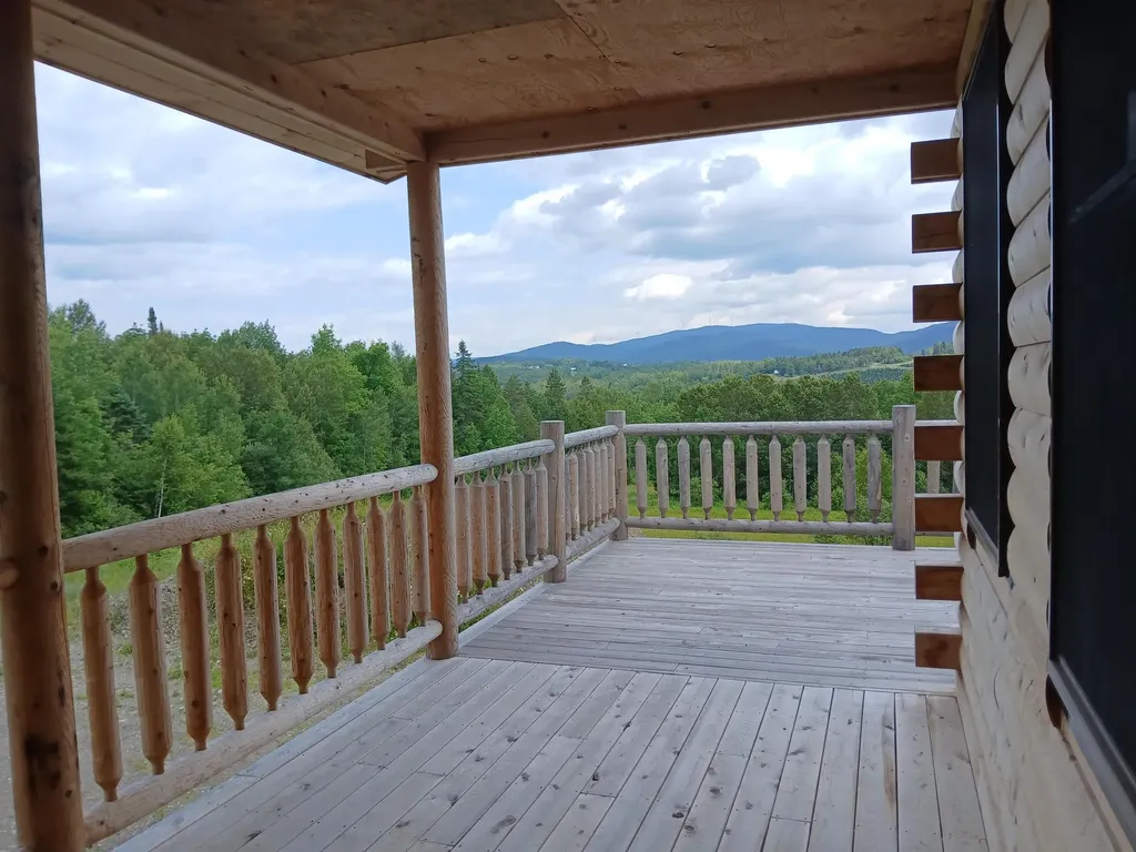 986 Fish Pond Road Columbia NH 03576
