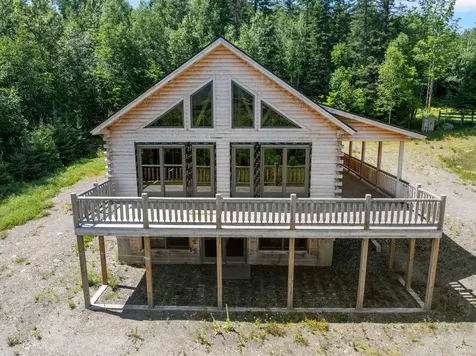 986 Fish Pond Road Columbia NH 03576