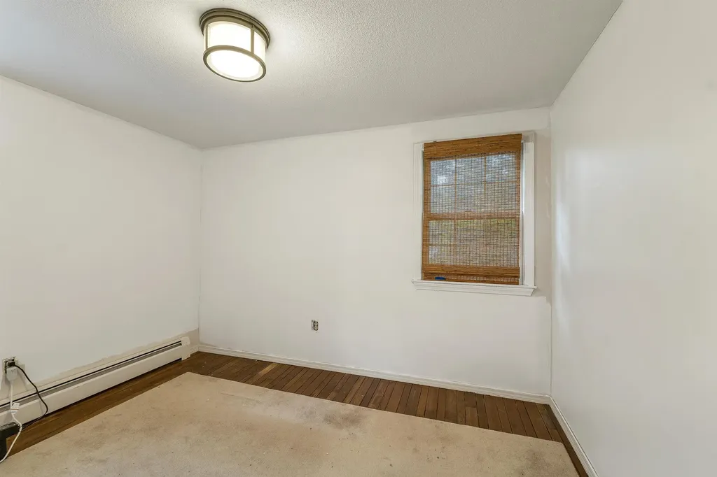 4 Highland Avenue Goffstown NH 03045