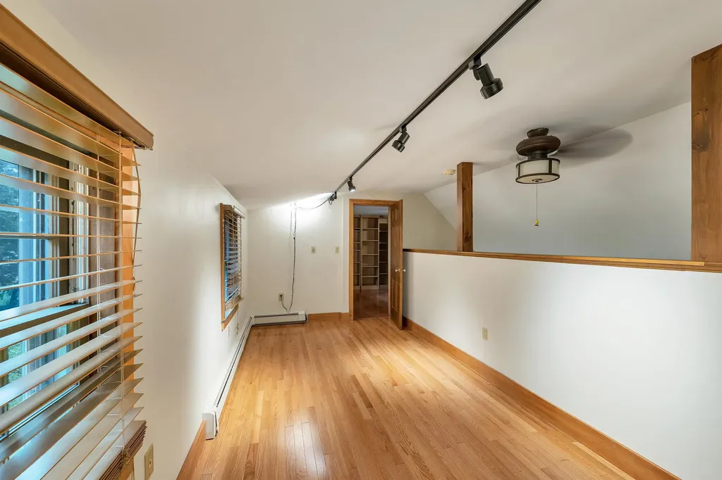 4 Highland Avenue Goffstown NH 03045