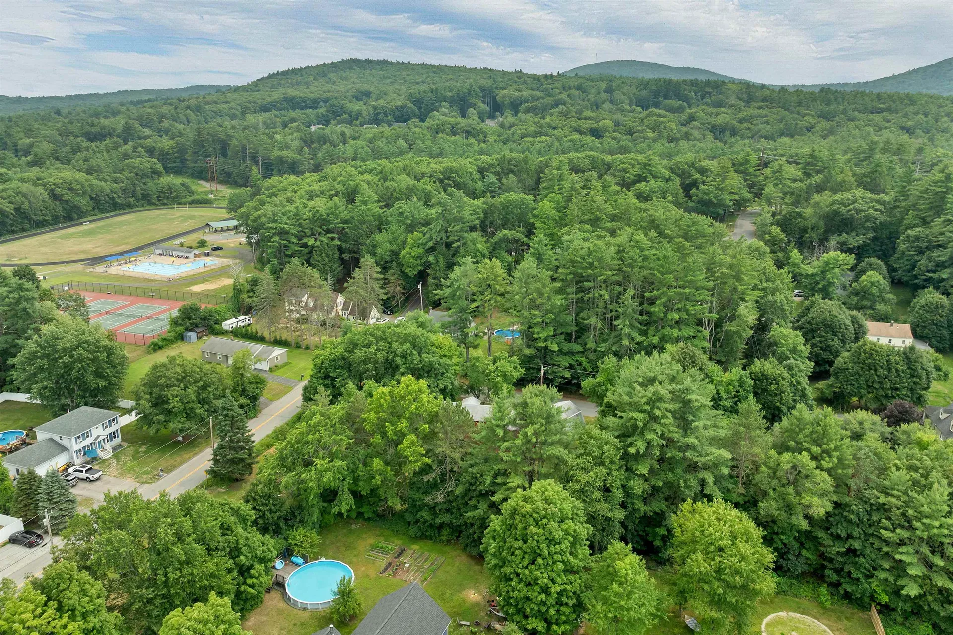 4 Highland Avenue Goffstown NH 03045