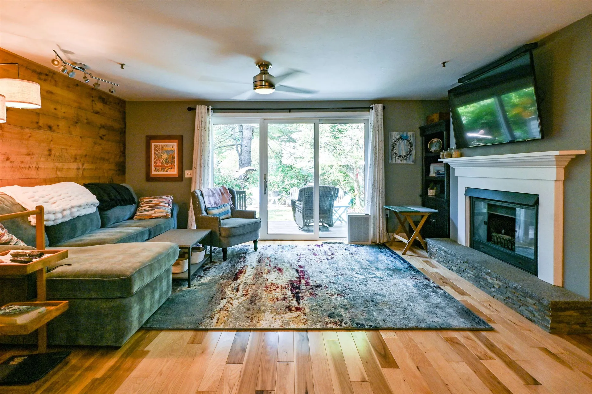 11 Surrey Run Dover NH 03820