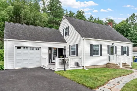 8 Kimball Avenue Plaistow NH 03865