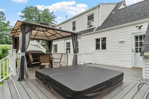 8 Kimball Avenue Plaistow NH 03865