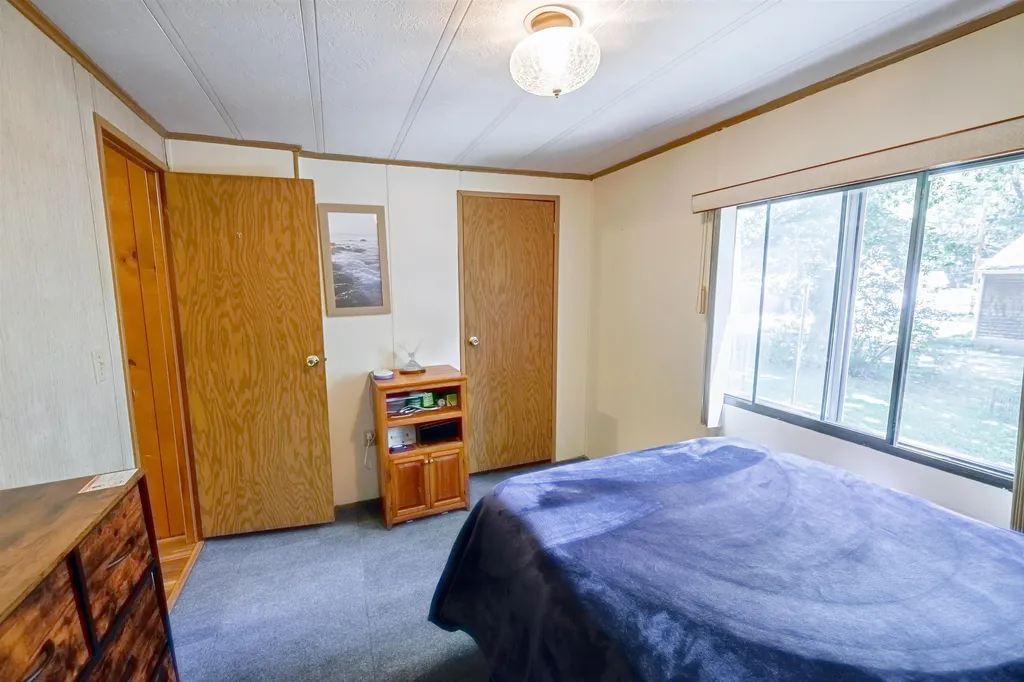 20 Riverside Drive Fremont NH 03044