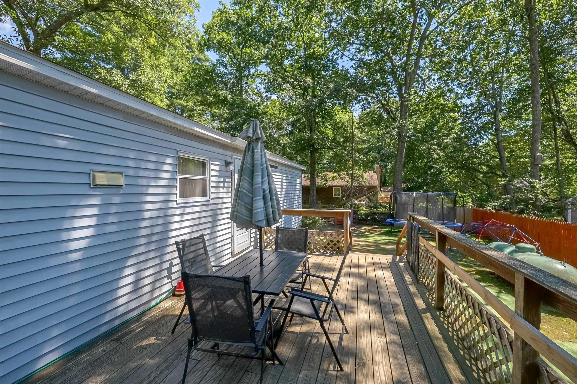20 Riverside Drive Fremont NH 03044