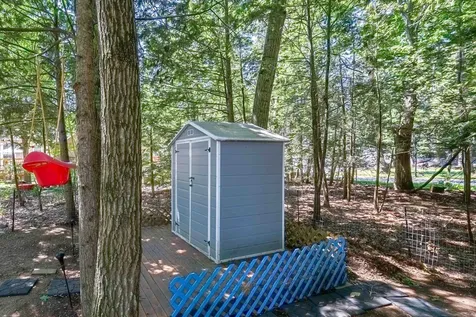 20 Riverside Drive Fremont NH 03044