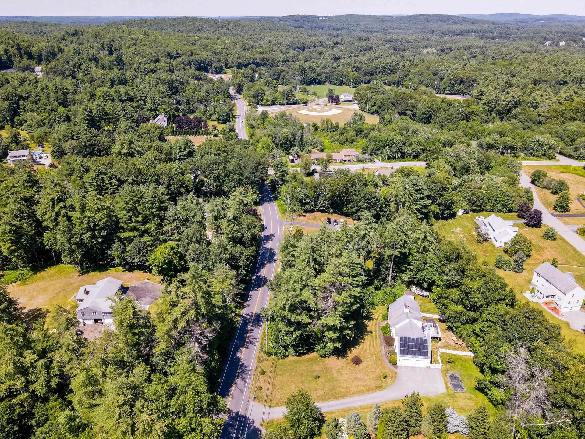 770 Mammoth Road Pelham NH 03076