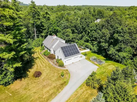 770 Mammoth Road Pelham NH 03076