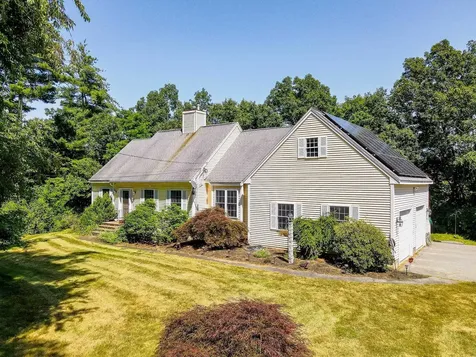 770 Mammoth Road Pelham NH 03076