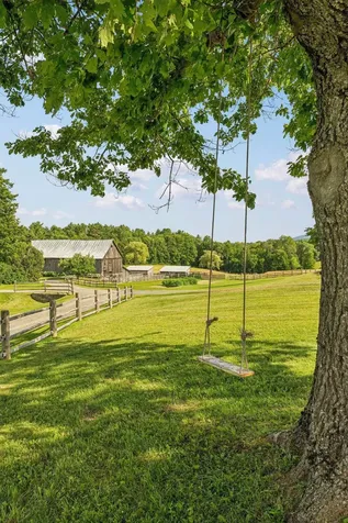 83 Town Farm Hill Road Hartland VT 05048