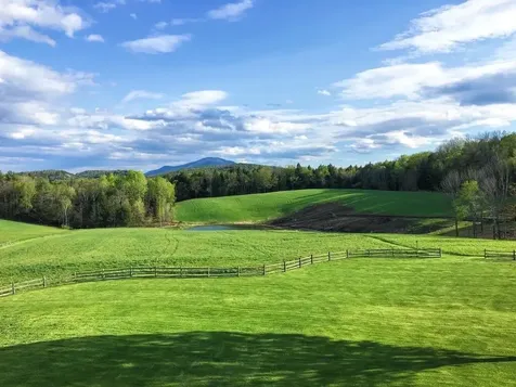 83 Town Farm Hill Road Hartland VT 05048